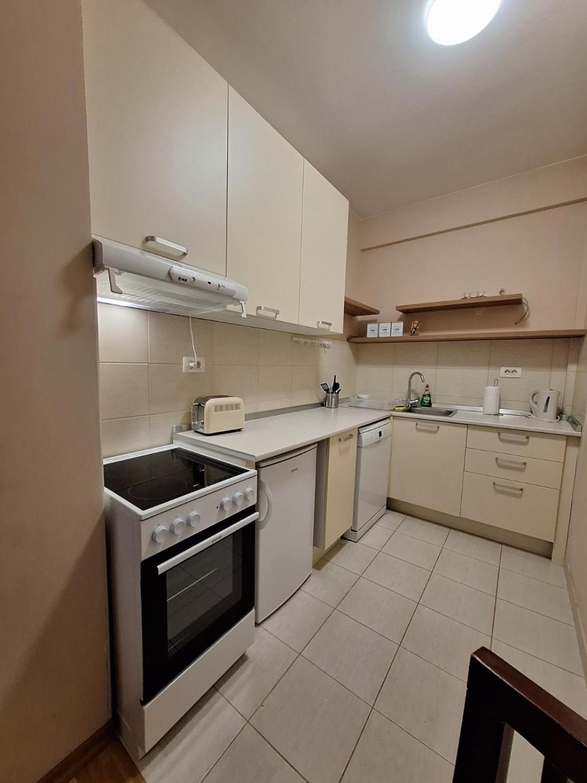 San Apartment Cacak Luaran gambar