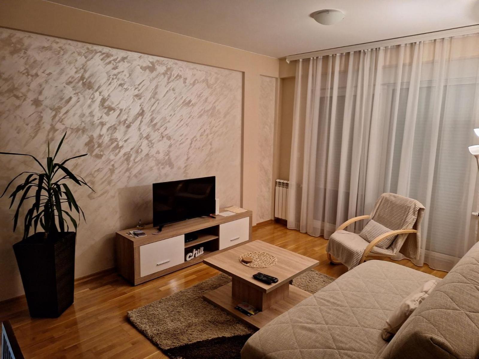 San Apartment Cacak Luaran gambar