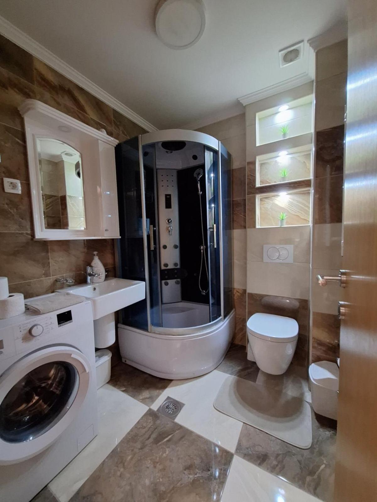 San Apartment Cacak Luaran gambar