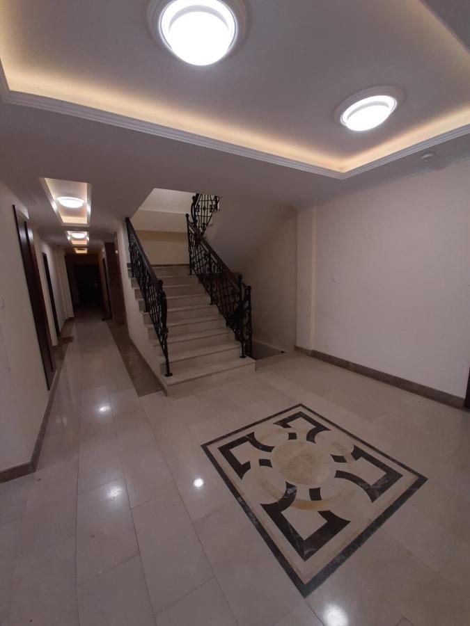 San Apartment Cacak Luaran gambar